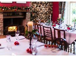 The Oakhill Inn