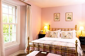 The Oakhill Inn