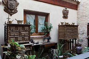 Hospedería Casa De Cisneros