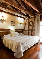 Hospedería Casa De Cisneros