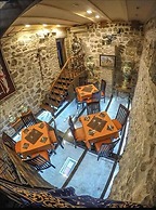 Hospedería Casa De Cisneros