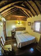 Hospedería Casa De Cisneros