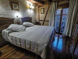 Hospedería Casa De Cisneros