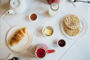 Red Mullions Guest House