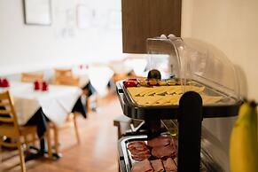 Red Mullions Guest House