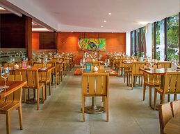 Arena Leme Hotel