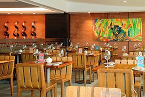 Arena Leme Hotel