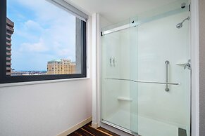 Hampton Inn & Suites Richmond - Downtown