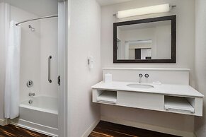 Hampton Inn & Suites Richmond - Downtown