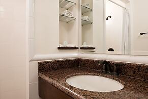 Isla de Flores Hotel