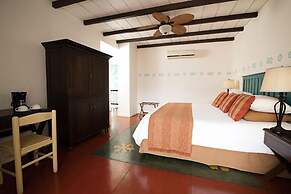 Isla de Flores Hotel