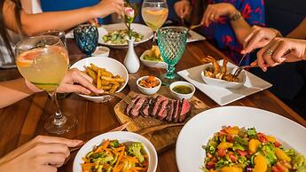 Isla de Flores Hotel