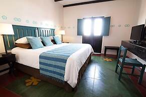 Isla de Flores Hotel