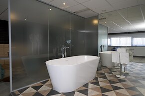 DoubleTree by Hilton Coventry Building Society Arena