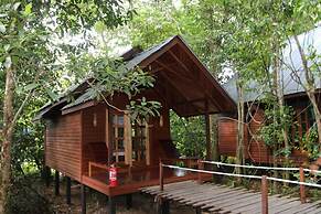 Borneo Natural Sukau Bilit Resort