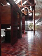 Borneo Natural Sukau Bilit Resort