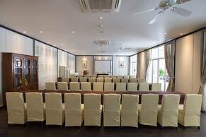 The Raweekanlaya Hotel Bangkok