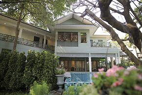 The Raweekanlaya Hotel Bangkok