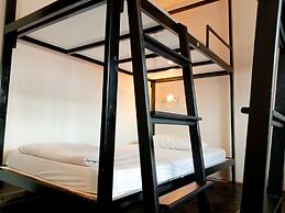 Bangkok Nomad Hostel