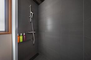 Bluebird Chalets by The Hakuba Collection