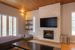 Powdersuites by The Hakuba Collection