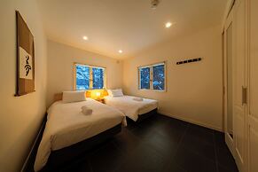 Powdersuites by The Hakuba Collection