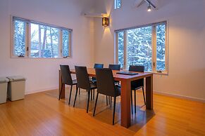 Powdersuites by The Hakuba Collection