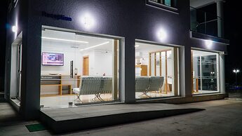 Rododafni Beach Apartments