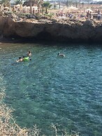 Rododafni Beach Apartments