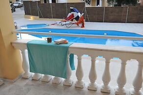 Saint Spiridon Hotel