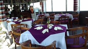 Amarta Beach Cottages