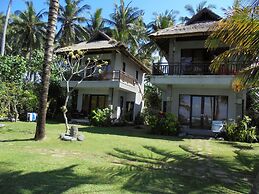 Amarta Beach Cottages