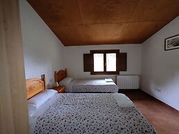 Casa Rural Can Simonet de Rocabruna
