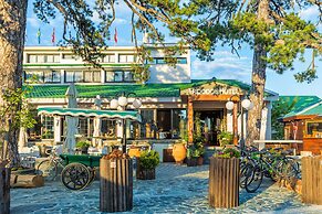 Troodos Hotel
