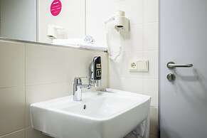 Serways Hotel Weiskirchen Nord