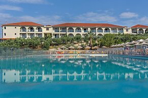 Akrathos Beach Hotel