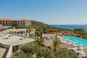 Akrathos Beach Hotel