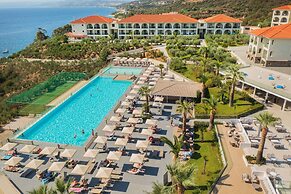 Akrathos Beach Hotel