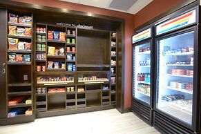 Hampton Inn & Suites Cincinnati / Kenwood