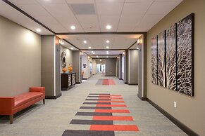 Hampton Inn & Suites Cincinnati / Kenwood