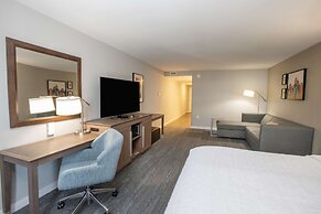 Hampton Inn & Suites Cincinnati / Kenwood
