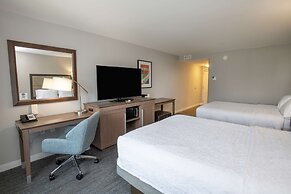 Hampton Inn & Suites Cincinnati / Kenwood
