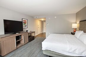 Hampton Inn & Suites Cincinnati / Kenwood