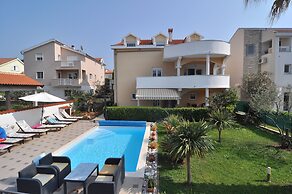 Villa Vanilla with Heated Pool