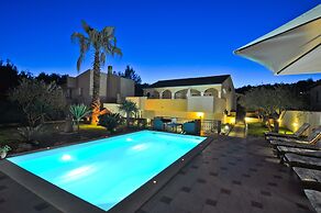 Villa Vanilla with Heated Pool