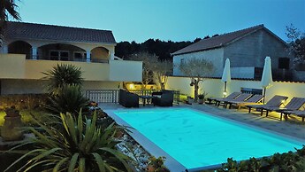Villa Vanilla with Heated Pool