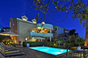 Villa Vanilla with Heated Pool