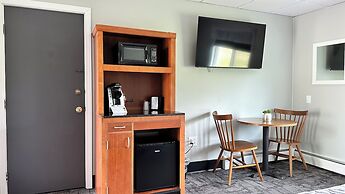Colonial Valley Motel