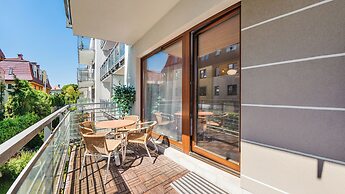 Dom & House - Apartments Sopocka Rezydencja