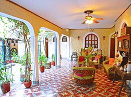 Hotel Los Balcones Leon